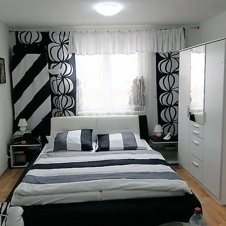 Apartmán Dvory *