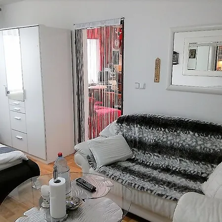 Dvory Apartmán *